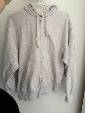 Aritzia Light Gray Zip-Up Hoodie Sweater